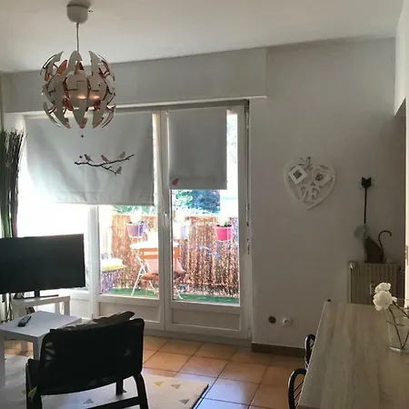 Studio Euroaéroport De Bâle-mulhouse-fribourg Appartement *